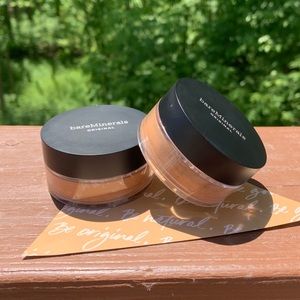 🌿 Two Jars of bareMinerals Powder Foundation